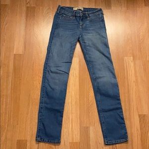 Hollister skinny jeans